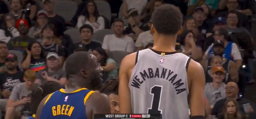 文班谈和格林对位：有时候别人对你说了啥，你就得相应回应