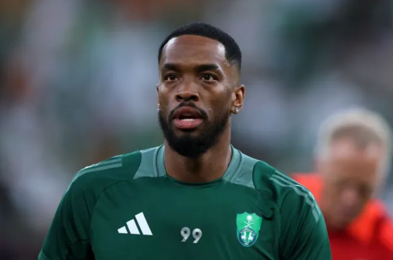 英媒：找旧部，弗兰克期望签下伊万·托尼补强攻击