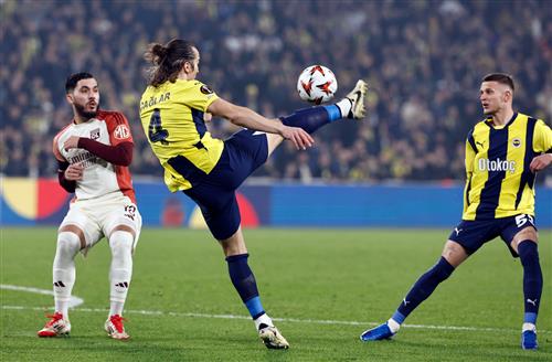 费内巴切 vs 里昂