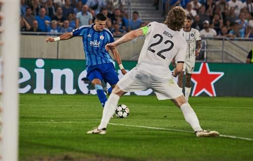 布拉迪斯拉发斯洛文 vs 中日德兰历史战绩