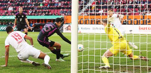 奥格斯堡 vs 拜仁慕尼黑